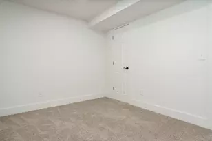 617 E 3rd St, Byron, IL 61010 - Photo 29