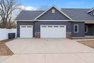 3504 Shadow Wood Ct, Milan, IL 61264 - Photo 3
