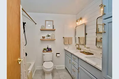 1117 E Pratt Drive, Palatine, IL 60074 - Photo 27