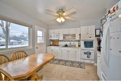 1117 E Pratt Drive, Palatine, IL 60074 - Photo 17