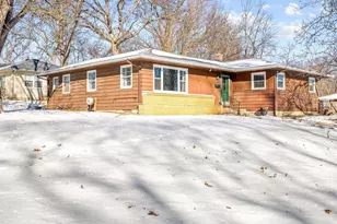 3504 Brendenwood Rd, Rockford, IL 61107 - Photo 3