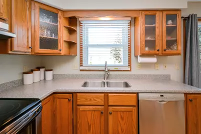 10 Cameron Court, Bloomington, IL 61704 - Photo 51