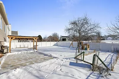 2200 Serenity Lane, Woodstock, IL 60098 - Photo 21