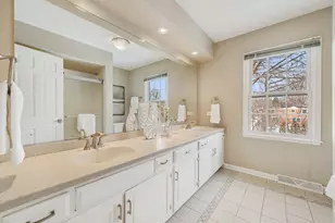 41 Canterbury Rd, Lincolnshire, IL 60069 - Photo 33