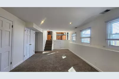 5 Castlegate Court, Vernon Hills, IL 60061 - Photo 27