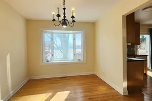 5 Castlegate Ct, Vernon Hills, IL 60061 - Photo 11