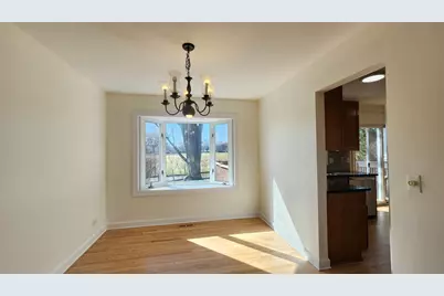 5 Castlegate Court, Vernon Hills, IL 60061 - Photo 5