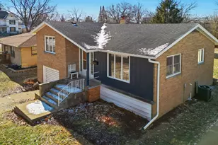 722 9th Ave, Rock Falls, IL 61071 - Photo 3