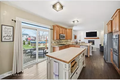 461 Honeysuckle Lane, Yorkville, IL 60560 - Photo 13