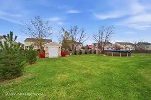 461 Honeysuckle Ln, Yorkville, IL 60560 - Photo 31