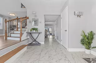 40 Jackson Ln, Streamwood, IL 60107 - Photo 7