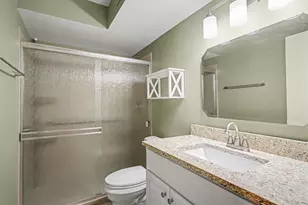 40 S Main St, Glen Ellyn, IL 60137 - Photo 11