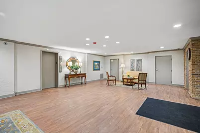 40 S Main Street #4A, Glen Ellyn, IL 60137 - Photo 21