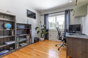 6 Forest Ln, Elk Grove Village, IL 60007 - Photo 19