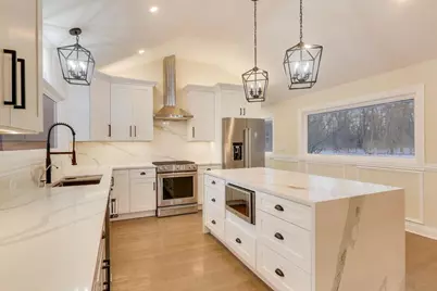 26225 N Hickory Road, Mundelein, IL 60060 - Photo 7