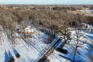 26225 N Hickory Rd, Mundelein, IL 60060 - Photo 37