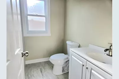 [Address not provided], Berwyn, IL 60402 - Photo 13