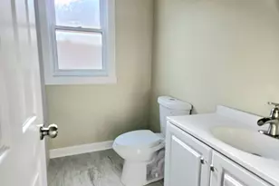 [Address not provided], Berwyn, IL 60402 - Photo 13