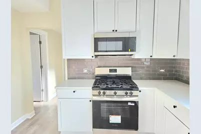 [Address not provided], Berwyn, IL 60402 - Photo 11