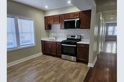 3040 N Cicero Avenue #2, Chicago, IL 60641 - Photo 3