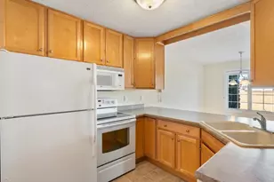 721 Ash Dr, Geneseo, IL 61254 - Photo 9