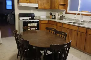 13515 S Baltimore Ave, Chicago, IL 60633 - Photo 7