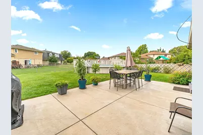 10926 Circle Court, Palos Hills, IL 60465 - Photo 29