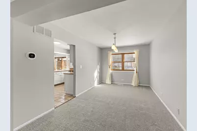 2240 Mecan Drive, Naperville, IL 60564 - Photo 5