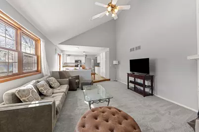 2240 Mecan Drive, Naperville, IL 60564 - Photo 11