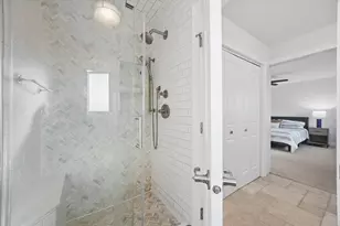 8708 Coventry Dr, Woodridge, IL 60517 - Photo 17