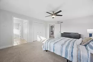 8708 Coventry Dr, Woodridge, IL 60517 - Photo 15