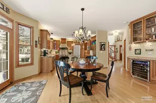 802 Diamond Head Dr W, Shorewood, IL 60404 - Photo 25