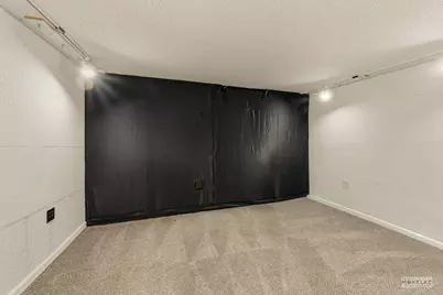 802 Diamond Head Drive W, Shorewood, IL 60404 - Photo 49