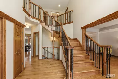 802 Diamond Head Drive W, Shorewood, IL 60404 - Photo 7