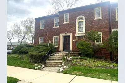 3320 W Ardmore Avenue, Chicago, IL 60659 - Photo 1