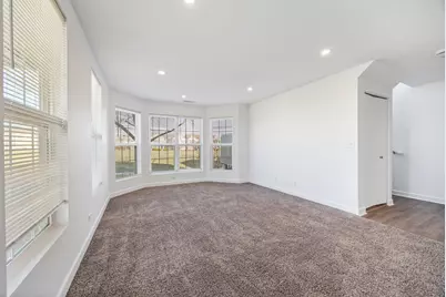 715 Four Seasons Boulevard, Aurora, IL 60504 - Photo 15