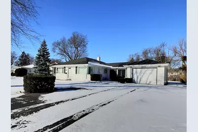 2946 Knollwood Lane, Glenview, IL 60025 - Photo 1