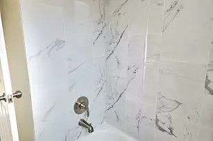 [Address not provided], Berwyn, IL 60402 - Photo 7