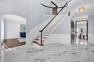 316 S Redfield Ct, Park Ridge, IL 60068 - Photo 3