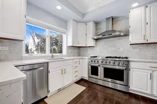 316 S Redfield Ct, Park Ridge, IL 60068 - Photo 11