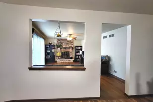 1421 Spruce Ln, Westmont, IL 60559 - Photo 13