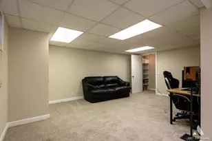 1336 Inverrary Ln, Deerfield, IL 60015 - Photo 21