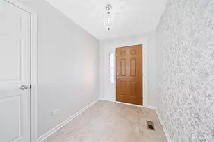 1786 Brassie Dr, Bourbonnais, IL 60914 - Photo 5