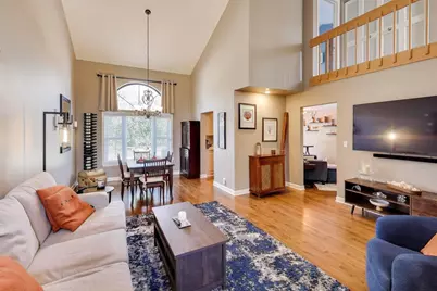 141 Chatsworth Circle, Schaumburg, IL 60194 - Photo 3