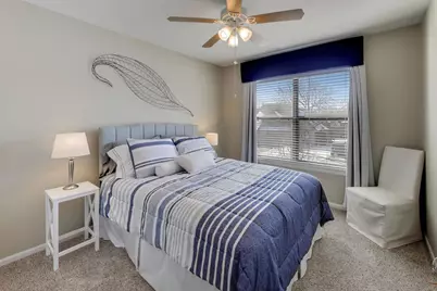 141 Chatsworth Circle, Schaumburg, IL 60194 - Photo 21