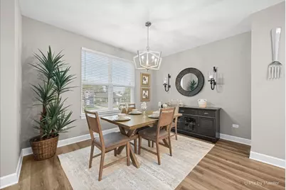 124 E Main Street, Cary, IL 60013 - Photo 9