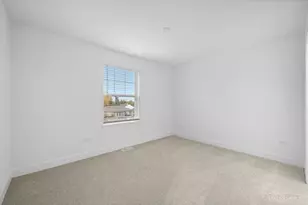 124 E Main St, Cary, IL 60013 - Photo 23