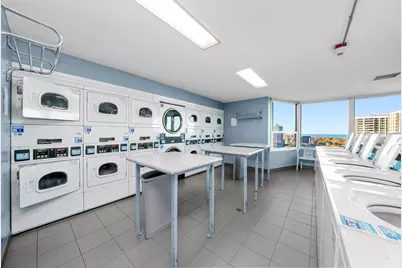 720 W Gordon Terrace #3B, Chicago, IL 60613 - Photo 23