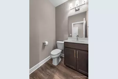 128 E Main Street, Cary, IL 60013 - Photo 5