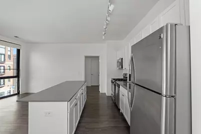830 N Milwaukee Avenue #305, Chicago, IL 60642 - Photo 5